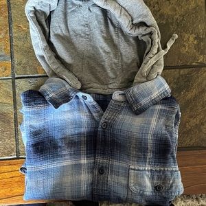 American Eagle hooded flannel